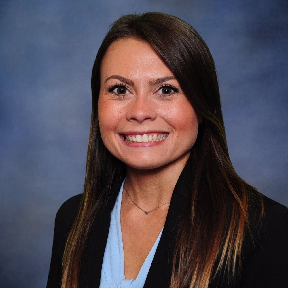 Meet your Posher, Mia